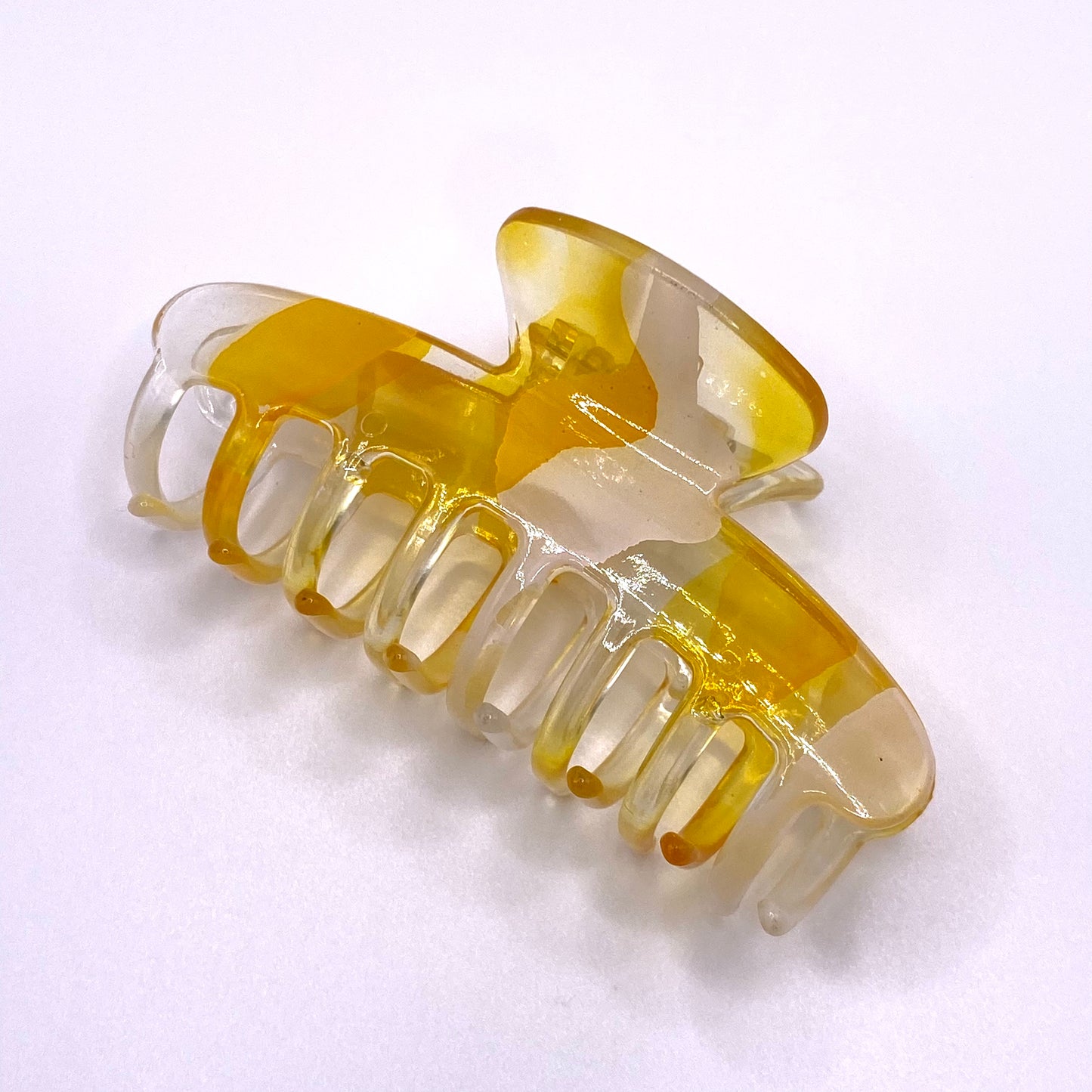 Retro hair clip